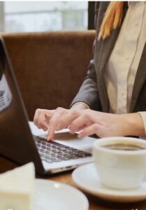 HABLEMOS DE LETRAS Episodio 1  ¿De dónde nacen las historias?